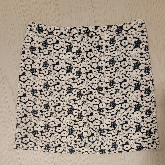 Flower & Owl Skirt - Picture 1 of 2